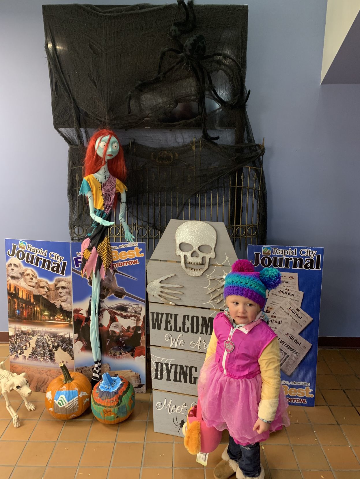 Halloween Pictures to run in Thursday's paper 158.JPG